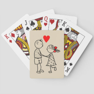 Süßes Paar beim Kartenspielen Spielkarten