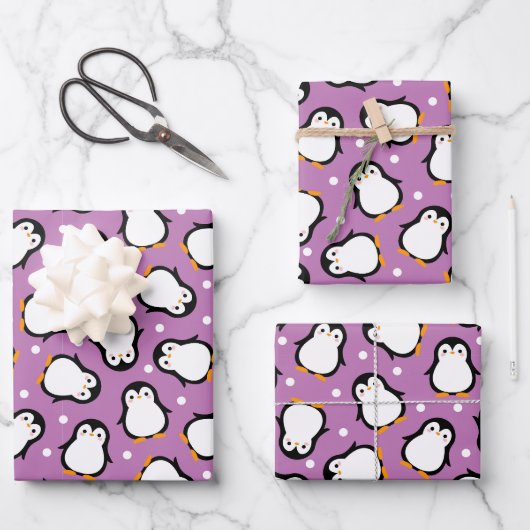 Süßes Pinguin-Muster Lila Muster Geschenkpapier Set (Vorderseite)