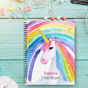 Süßes Regenbogen-Einhorn-Skizzenbuch mit Ihrem Nam Notizblock