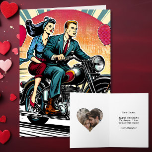 Süßes Retro-Paar auf Motorrad zum Valentinstag Karte