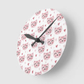 Süßes Rosa Kätzchen und Herzen Muster für Kinder Runde Wanduhr (Winkel)