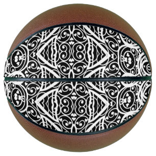 Süßes Schwarz-Weiß-Herzmuster Basketball