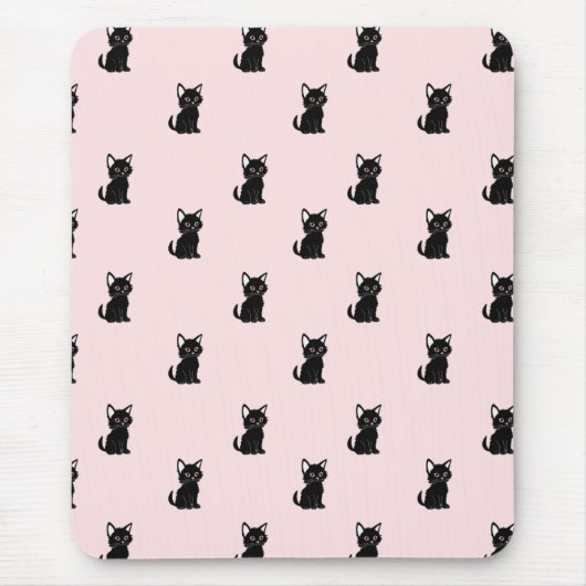 Süßes Schwarzkatzenmuster auf Pastellrosa Mousepad (Vorne)