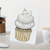 Süßes Verlobung Cupcake Sockelschild (In SItu)