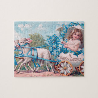 Süßes Vintage-Mädchen in einem Osterei-Wagen mit L Puzzle