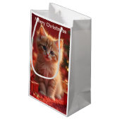 Süßes Weihnachts-Kätzchen Kleine Geschenktüte (Rückseite Schrägansicht)