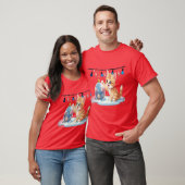 Süßes Weihnachtskitten spielt mit Ornament T-Shirt (Unisex)