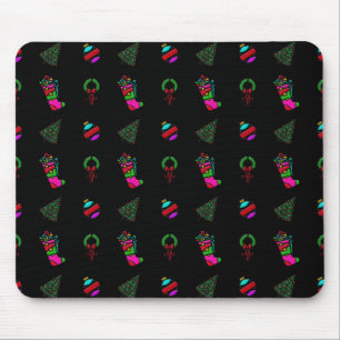 Süßes Weihnachtsmuster auf schwarzem Hintergrund Mousepad