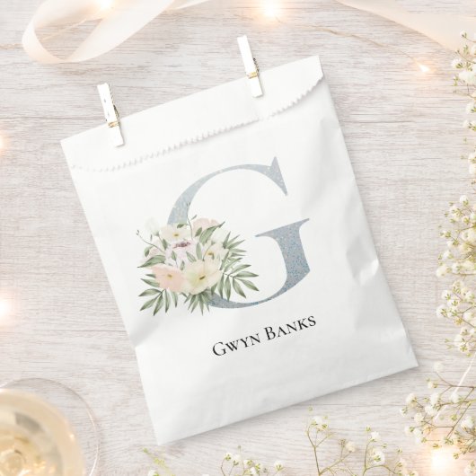 Süßes Weiß Geschenktütchen (Ausgeschnitten)