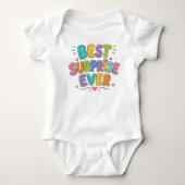 Süßeste Überraschung überhaupt Baby Strampler (Vorderseite)
