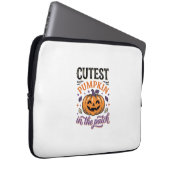 Süßester Kürbis im Patch Halloween-Shirt-Design Laptopschutzhülle (Vorne Rechts)