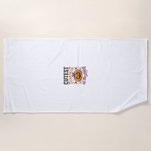 Süßester Kürbis im Patch Halloween-Shirt-Design Strandtuch (Vorderseite)