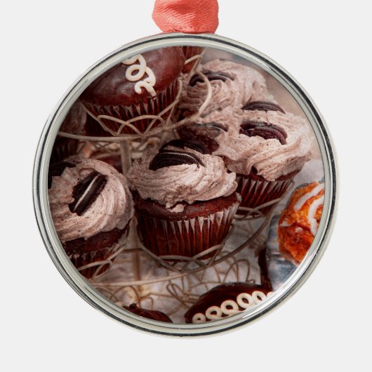 Süßigkeiten - Cupcake - Cupcake-Berg Silbernes Ornament (Vorne)