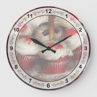 Süßigkeiten - Cupcake - Rotsamt-Kuchen Große Wanduhr