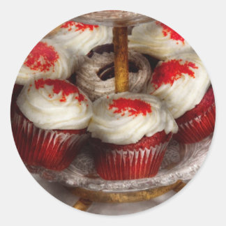 Süßigkeiten - Cupcake - Rotsamt-Kuchen Runder Aufkleber
