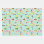 Süßigkeiten-Muster Cupcakes und Macaros Geschenkpapier Set (Vorderseite 3)