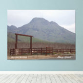 Sutter Buttes Mountain Range Leinwanddruck (Insitu (Holzboden))