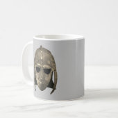 Sutton Hoo Helm Kaffeetasse (Vorderseite Links)
