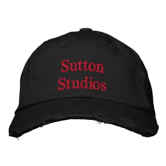 Sutton Studios Bestickte Baseballkappe (Vorderseite)