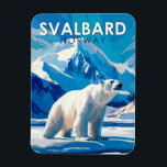 Svalbard Norwegen Polar Bear Travel Art Vintag Magnet<br><div class="desc">Svalbard im Vektorkunststil. Eine der nördlichsten bewohnten Gegenden der Welt,  ist bekannt für sein zerklüftetes,  abgelegenes Terrain an Gletschern und gefrorener Tundra,  die Eisbären,  Rentiere Svalbard und Füchse der Arktis beherbergen.</div>