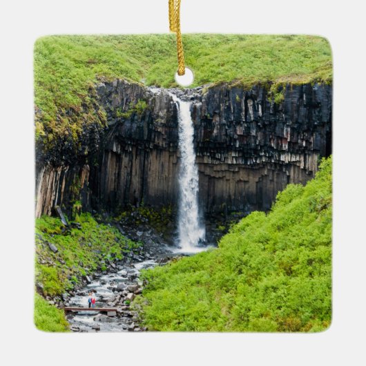 Svartifoss Wasserfall im Skaftafell - Island Keramikornament (Vorderseite)