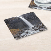 Svartifoss Wasserfall in Island-Untersetzer Rechteckiger Pappuntersetzer (angewinkelt)