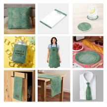 Green and gold palm leave seamless pattern