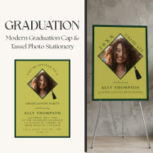 Modern Graduation Cap and Tassel Photo Stationery