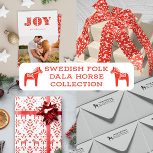 Red Joy Swedish Dala Style Foto Holiday Card Feiertagskarte
