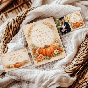 Foto Rustikale Kürbis-Blumen-Herbst-Abschlussfeier Ankündigung