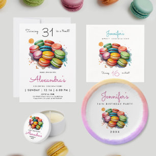 Süße bunte französische Macaron-Kekse Wasserfarbe Pappteller