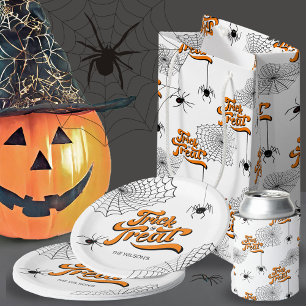Trick oder Treat Typografie mit Spinnen ID680 Einladung