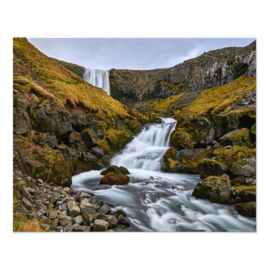 Svodufoss Wasserfall Island Foto (Vorne)