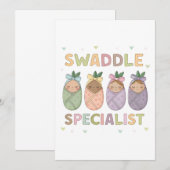 Swaddle Specialist Pastel Baby Illustration Einladung (Vorne/Hinten)