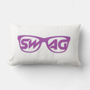 Swag 2 Lila und weißes Kissen