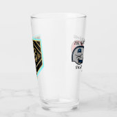 SwagBrag11 Der Rote / Lizzie Pint Glas (Rechts)