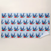 Swallow Red Blue Tattoo Strandtuch (Vorderseite)