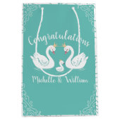 Swan Baby Shower Mittlere Geschenktüte (Vorderseite)