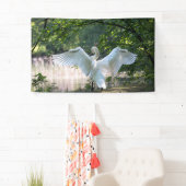 Swan mit Wings Spread Banner (Insitu)