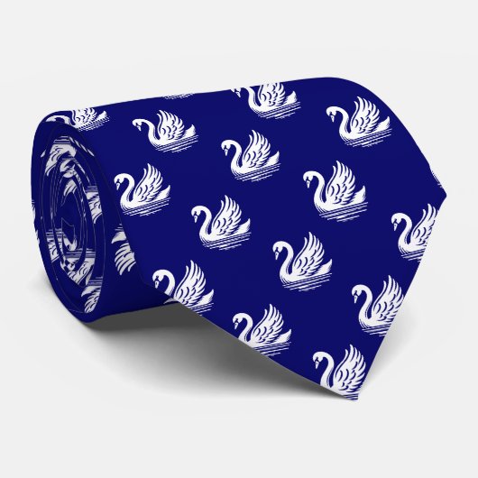 Swan Pattern - White on Deep Navy Blue Krawatte (Gerollt)