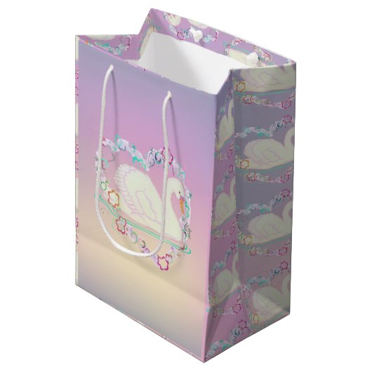 Swan Princess Geschenktasche Mittlere Geschenktüte (Vorderseite Schrägansicht)