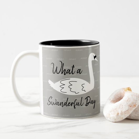 Swan & Waves Zweifarbige Tasse (Mit Donut)