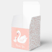 Swans Baby Showbird mit Crown Theme Peach Geschenkschachtel (Geöffnet)