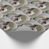 Swans in Liebe Wrapping Paper Geschenkpapier (Ecke)