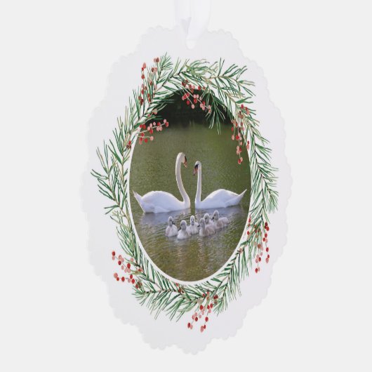 Swans in Pine & Holly Wreath Paper Ornament Card (Rechts)