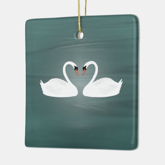 Swans Ornament (Links)