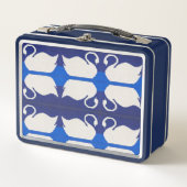 Swans Reflection in Lake Unique Crochet Print on Metall Brotdose (Vorderseite)