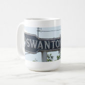 Swanton Pfeil und Wasserturm Kaffeetasse (Vorderseite Links)