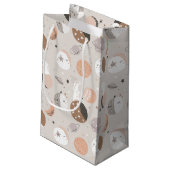 Sweat Dream Bunnies im Weltraummuster Kleine Geschenktüte (Rückseite Schrägansicht)