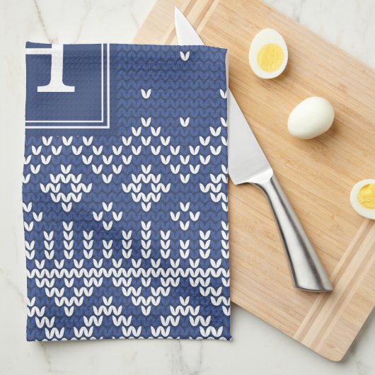 Sweater Weather | Monogram Holiday Handtuch (Viertel Falte)